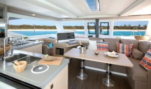 Fountaine Pajot Lucia 40 - Happy Hour