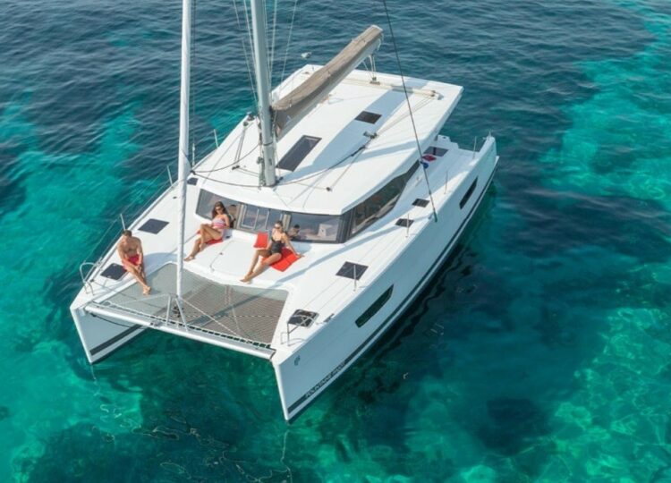 Fountaine Pajot Lucia 40 - Hylia