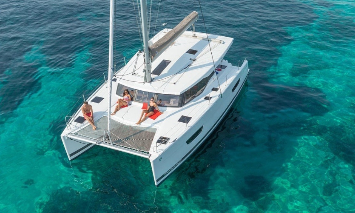 Fountaine Pajot Lucia 40 - Hylia