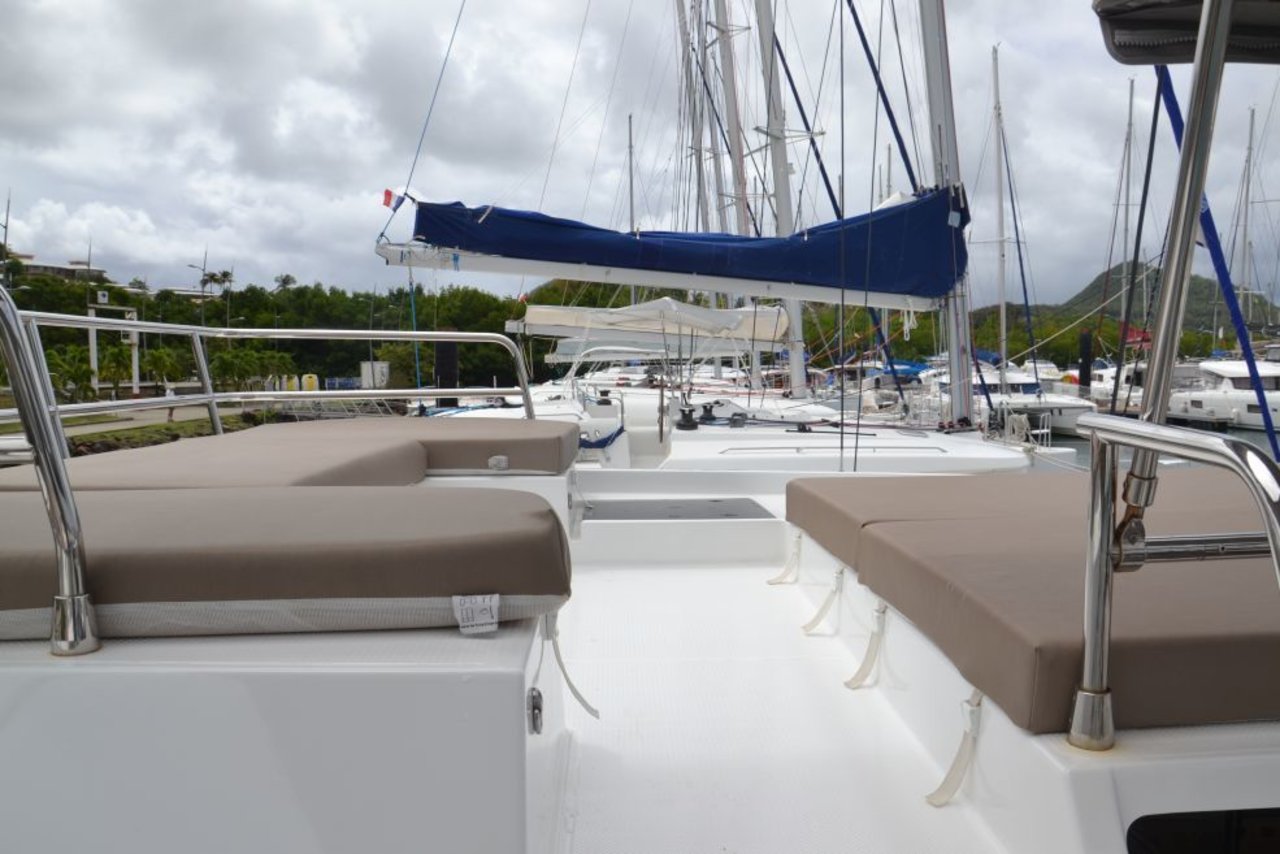 Fountaine Pajot Saona 47 Quintet - 5 + 1 cab. - Penfret