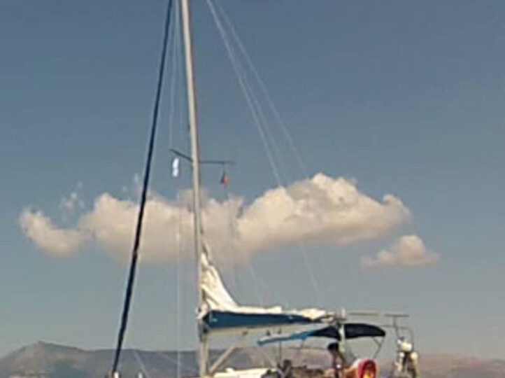 Oceanis Clipper 331 - 2 cab. - Romantika - 2000