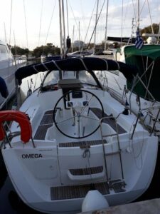 Sun Odyssey 33i - Omega - 2013