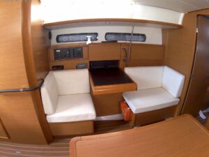 Sun Odyssey 409 - Traveller - 2013