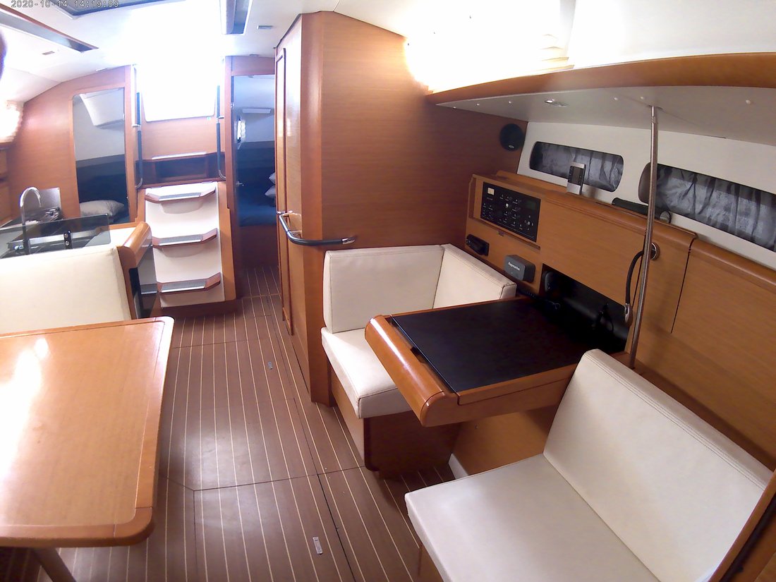 Sun Odyssey 409 - Traveller - 2013