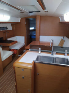 Sun Odyssey 409 - Traveller - 2013