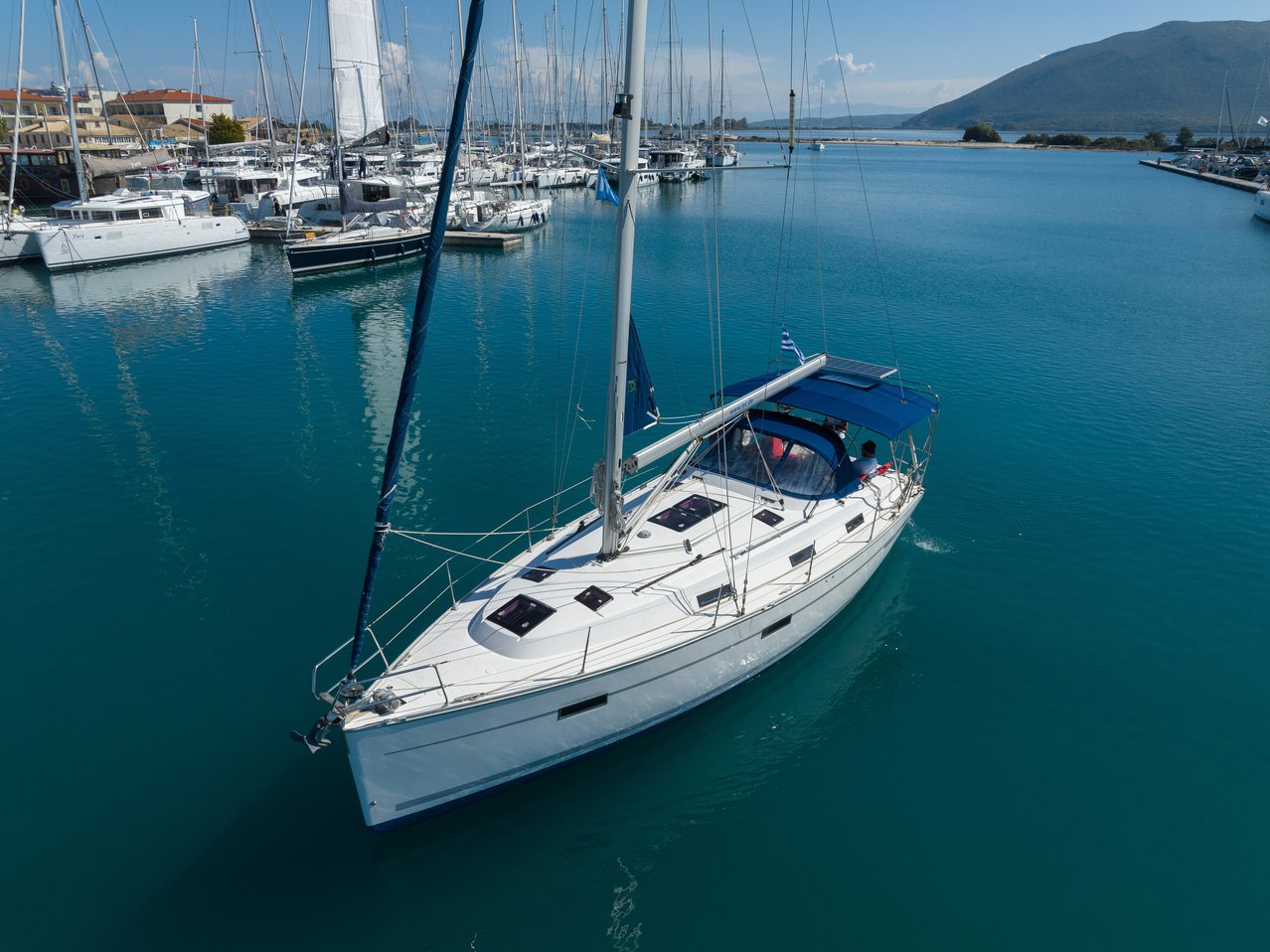 Bavaria Cruiser 36 - Ionio - 2011