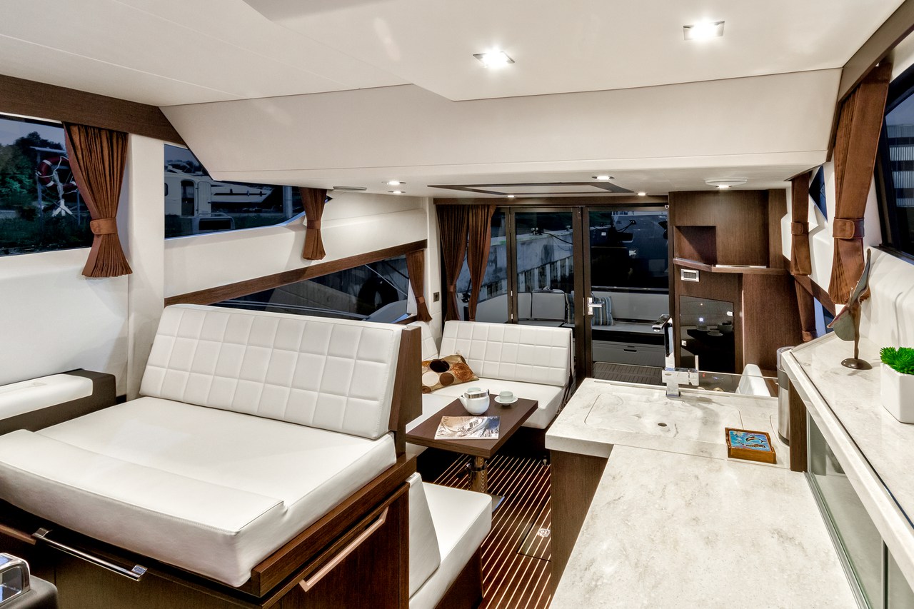 Galeon 420 Fly - Amber Blue - 2022