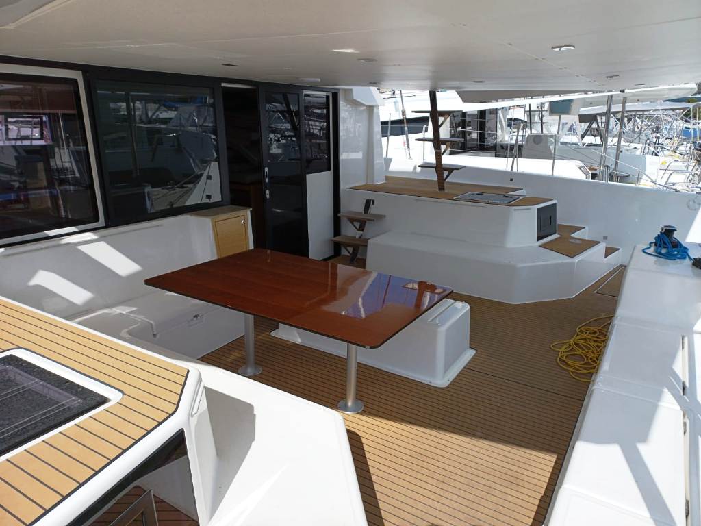 Dufour 48 Catamaran - 5 + 1 cab. - Make Me Yours - 2019