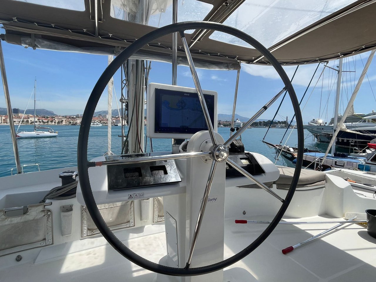 Lagoon 52 - 5 + 2 cab. - Adriatic star - 2015