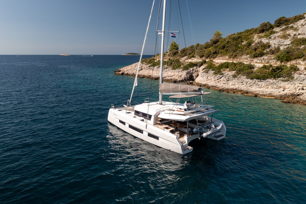 Dufour 48 Catamaran - 5 + 1 cab. - Clo - 2024