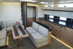 Oceanis Yacht 62 - 3 + 1 Onyx