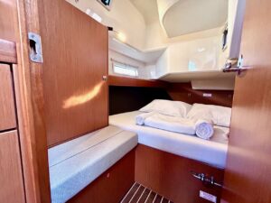 Bavaria Cruiser 37 - 3 cab. - Enjoy the Silence - 2021