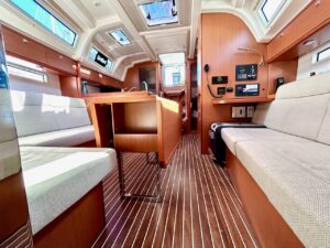 Bavaria Cruiser 37 - 3 cab. - Enjoy the Silence - 2021