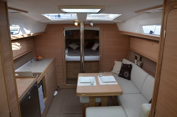 Dufour 382 GL - Calypso - 2015