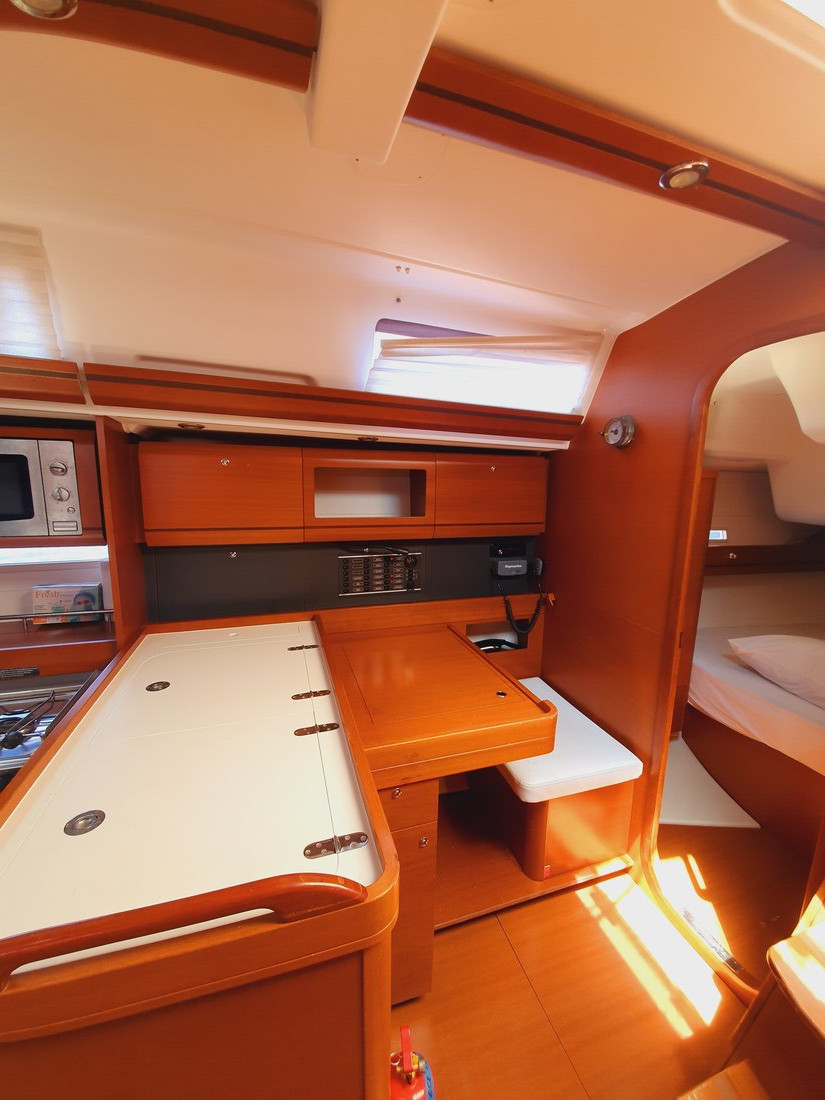 Dufour 405 GL - Namaste - 2011