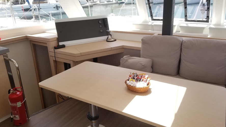 Fountaine Pajot Lucia 40 - Hola - 2019