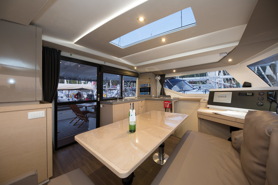 Fountaine Pajot Lucia 40 - Sunrise - 2019