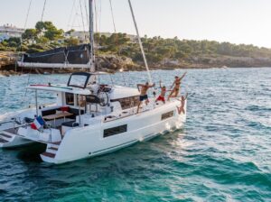 Lagoon 40 - 4 + 2 cab - Sail Agena - 2023