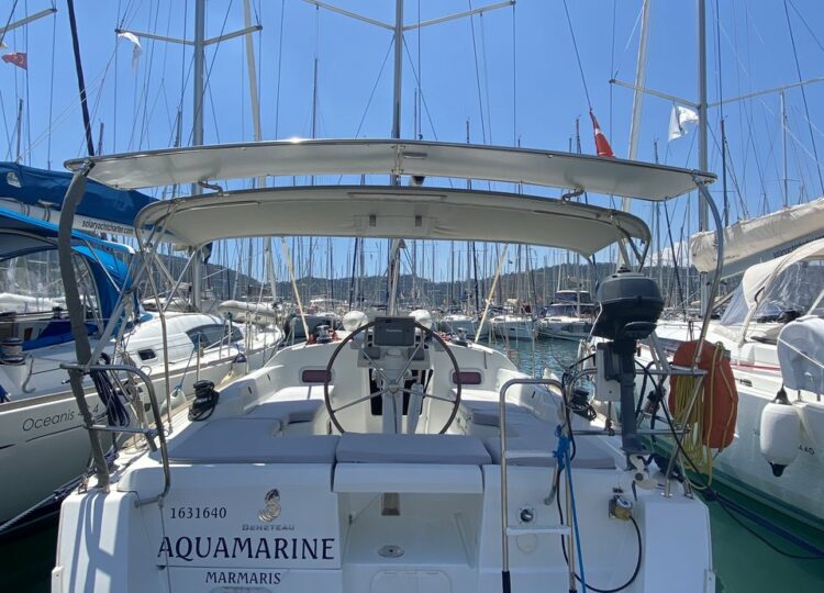 Oceanis 34 - Aquamarine - 2010