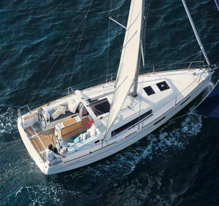 Oceanis 38 - 2 cab. - Serafina - 2015