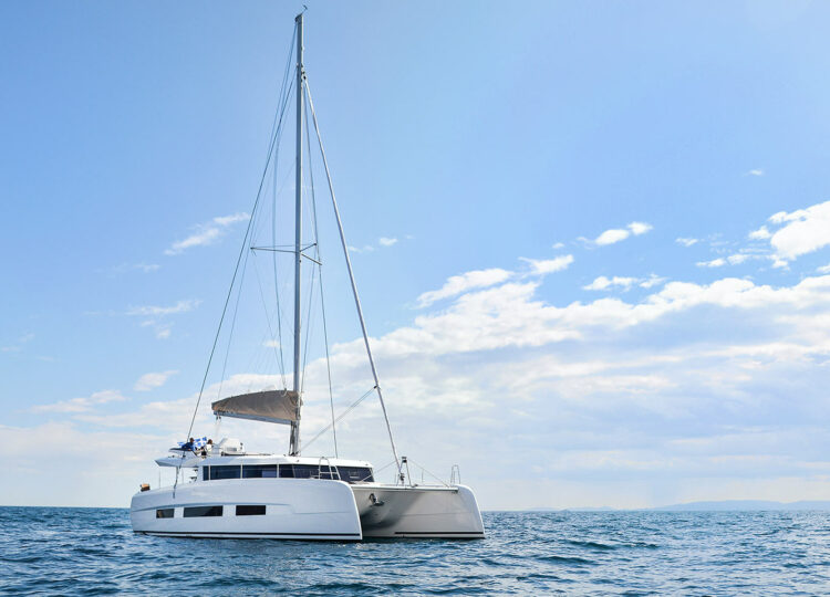 Dufour 48 Catamaran - 5 + 1 cab. - Hawai 5-0 - 2024.